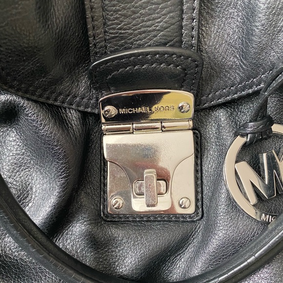 Michael Kors Hobo Bag with Wallet - Picture 7 of 10